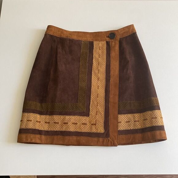 Vintage Brown & Tan Multi-panel Genuine Suede Leather Mini Wrap Skirt Size Small - Picture 6 of 14